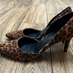Suede Leopard Print Bandolino Heels